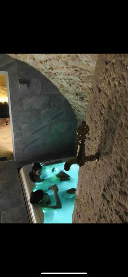 Jaccuzi & Spa Des Caves Stanislas Nancy Exterior foto