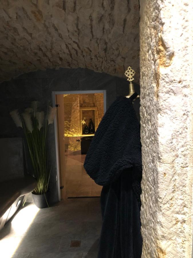 Jaccuzi & Spa Des Caves Stanislas Nancy Exterior foto